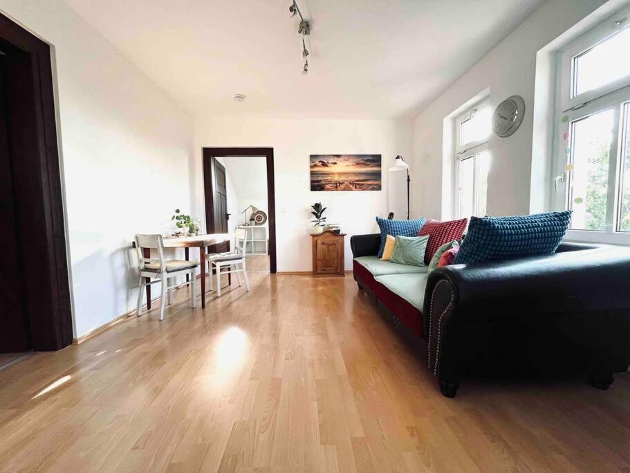 Villa Kunterbunt Gera Bagian luar foto
